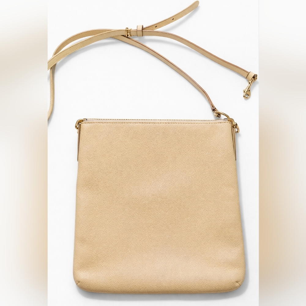👜✨ Coach Pebbled Leather Crossbody Bag – Cream / Ivory ✨👜 - Picture 2 of 11
